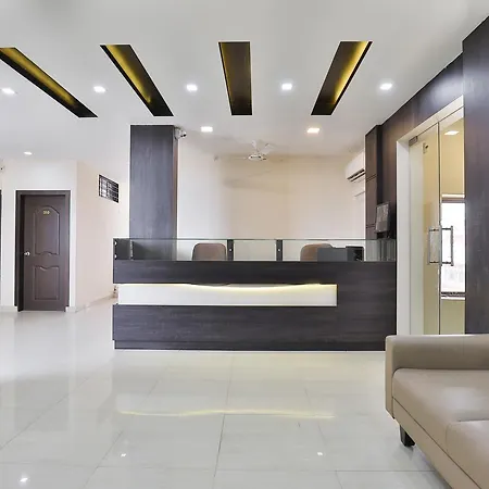 Oyo 22551 Ssv Hotel 2*