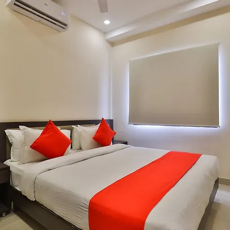 Oyo 22551 Ssv Hotel 2*