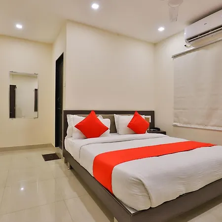 Oyo 22551 Ssv Hotel Jamnagar