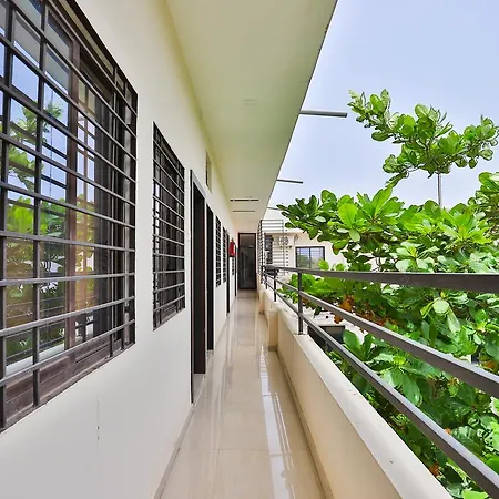 Hotel Oyo 22551 Ssv