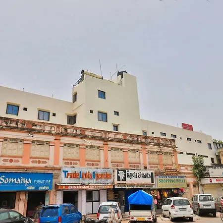 Oyo 22551 Ssv Hotel 2*