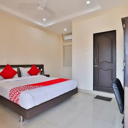 Oyo 22551 Ssv Hotel 2*